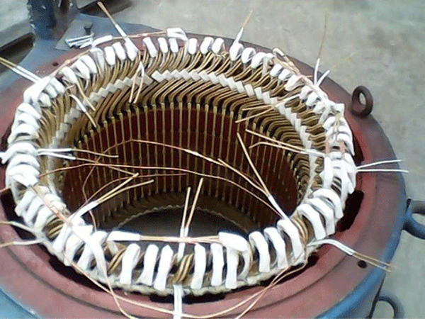 西瑪電機(jī)電源電壓不平衡對(duì)電機(jī)性能的影響。 西瑪電機(jī)電源電壓不平衡對(duì)電機(jī)性能的影響。